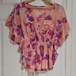 Candie’s Peach Floral Chiffon Peplum Blouse – Size S